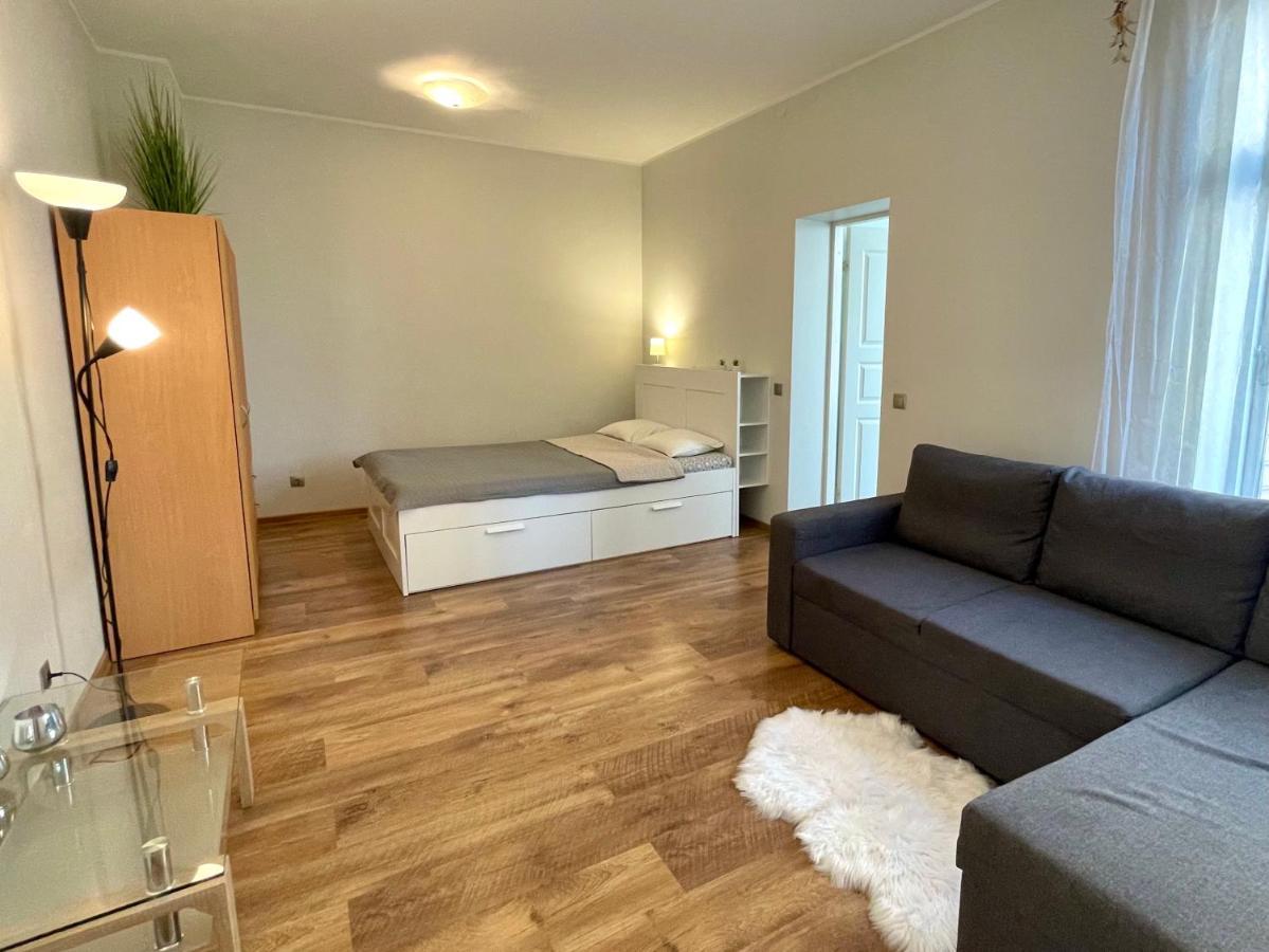 Spacious Holiday Apartment With Wifi And Parking Pärnu Kültér fotó